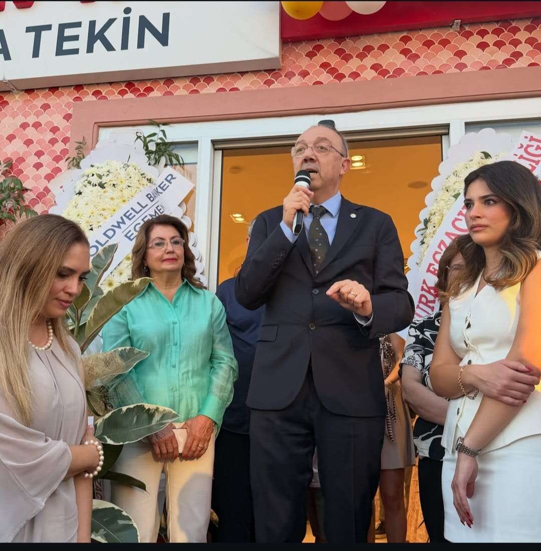Serra Tekin Babasının İzinde: Bodrum’da Kendi Eczanesini Açtı 2
